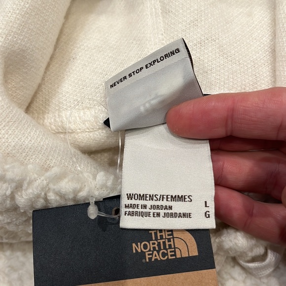 The North Face | NWT Wool Blend Lightweight Sherpa Hoodie - Picture 13 of 14
